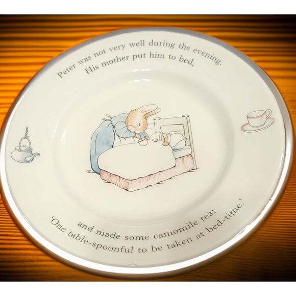 Peter Rabbit 4 Piece China Set Beatrice Potter from Wedgewood England 1992 - Picture 3 of 10